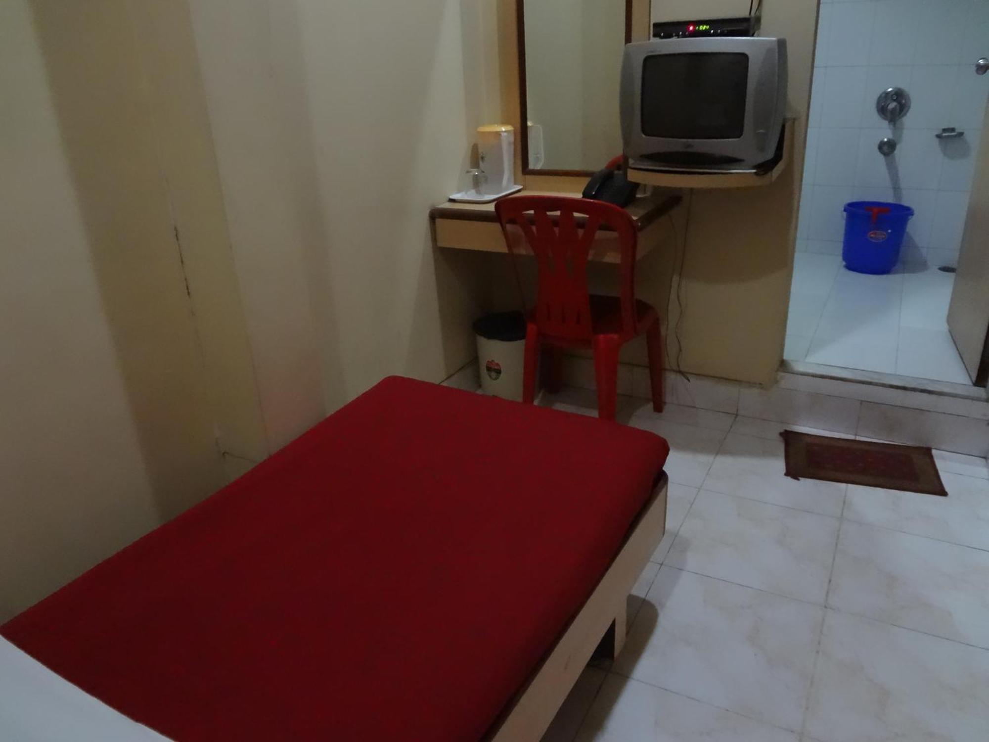 Hotel New Bengal Мумбай Екстериор снимка